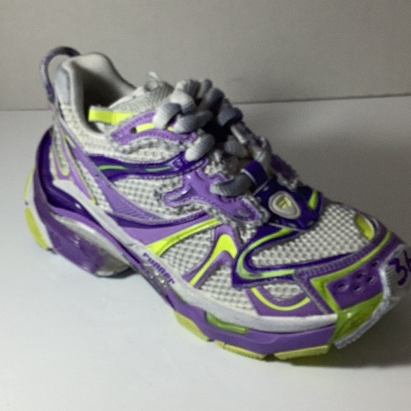 Balenciaga
Runner 2.0 sneakers - Picture 5 of 15